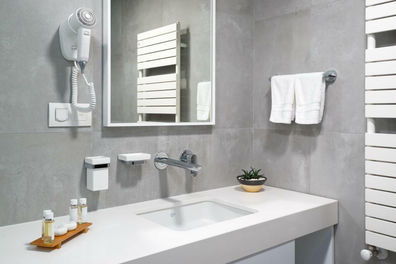 Family Hotel Anna Русе Екстер'єр фото